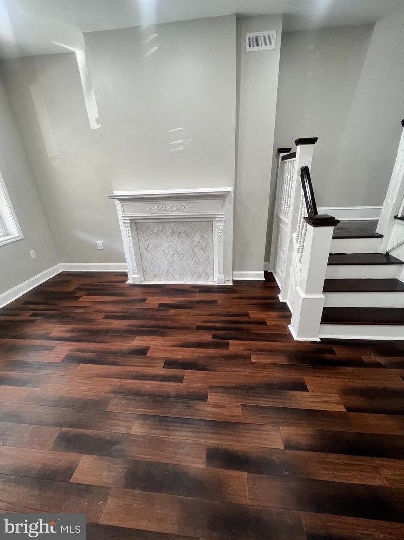 5237 Knox St, Philadelphia PA  19144-3513 exterior