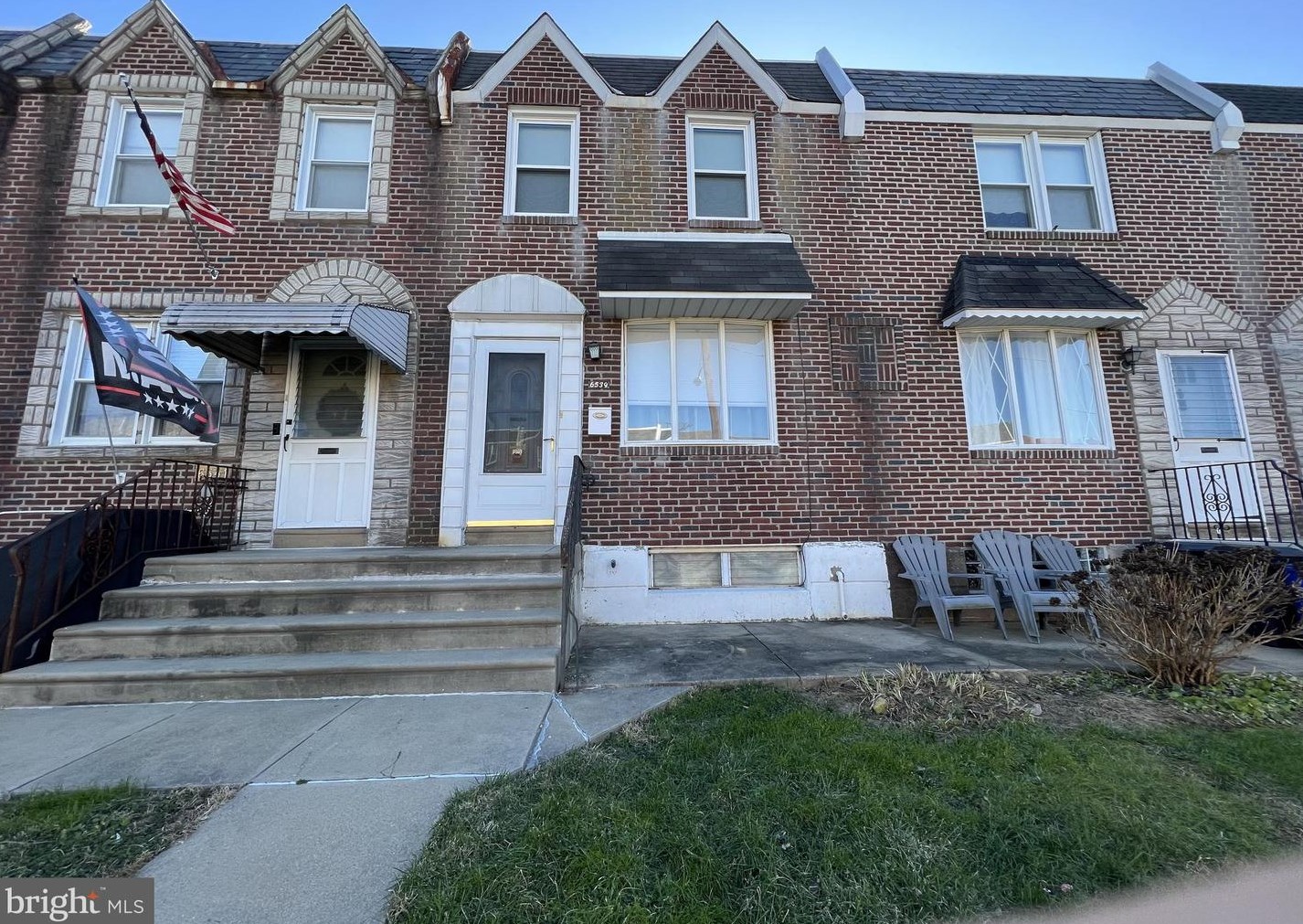 6539 Cottage St, Philadelphia, PA 19135-2710
