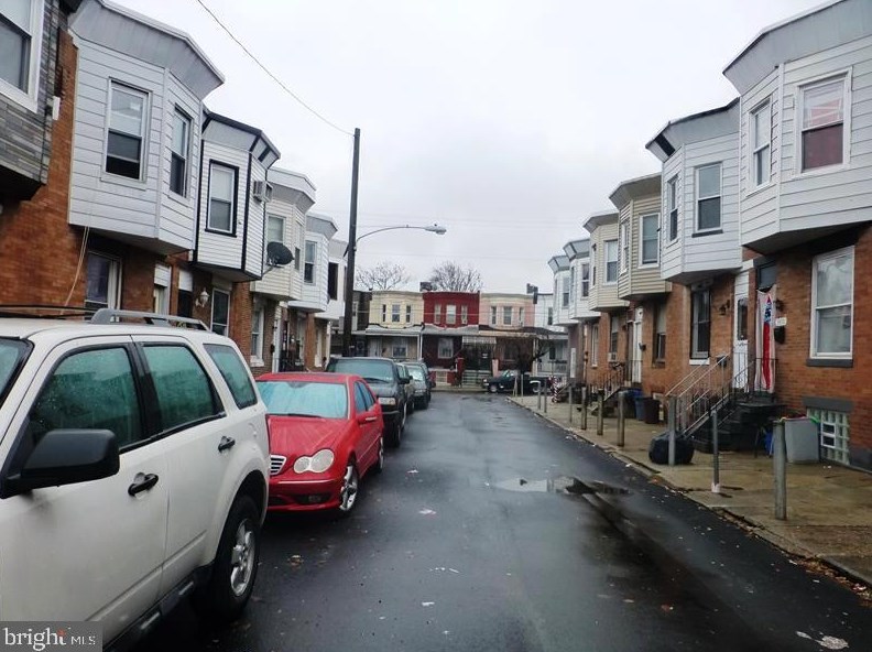 3423 Keim St, Philadelphia, PA 19134-1226