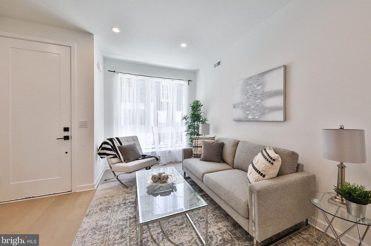 1507 Bambrey St, Philadelphia PA  19146-4404 exterior