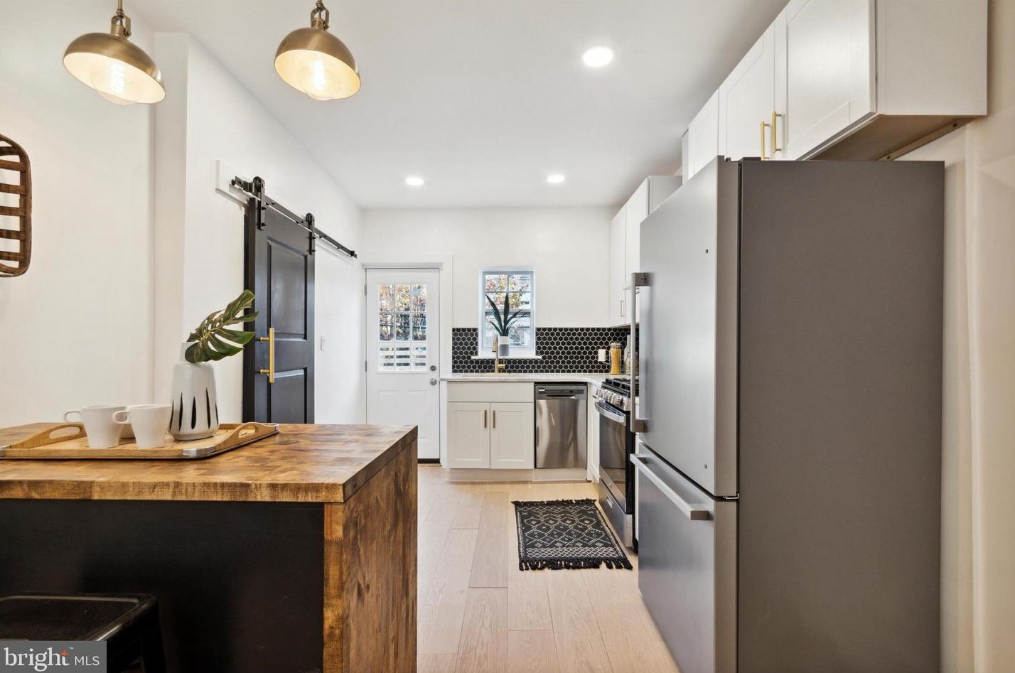 1913 Croskey St, Philadelphia PA  19121-2026 exterior