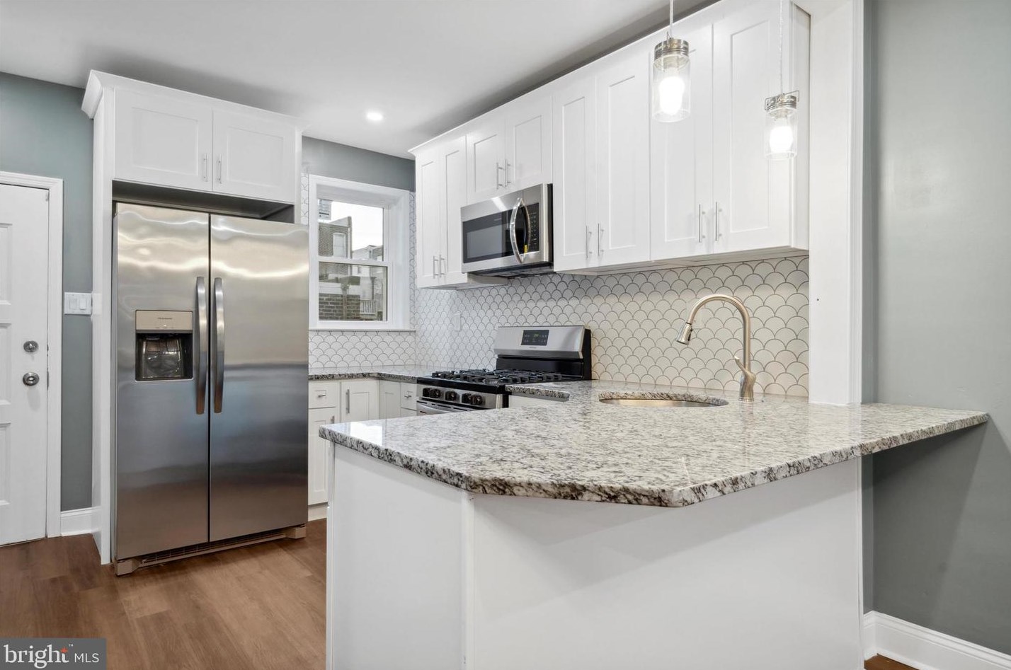 1118 Sanger St, Philadelphia, PA 19124-1131