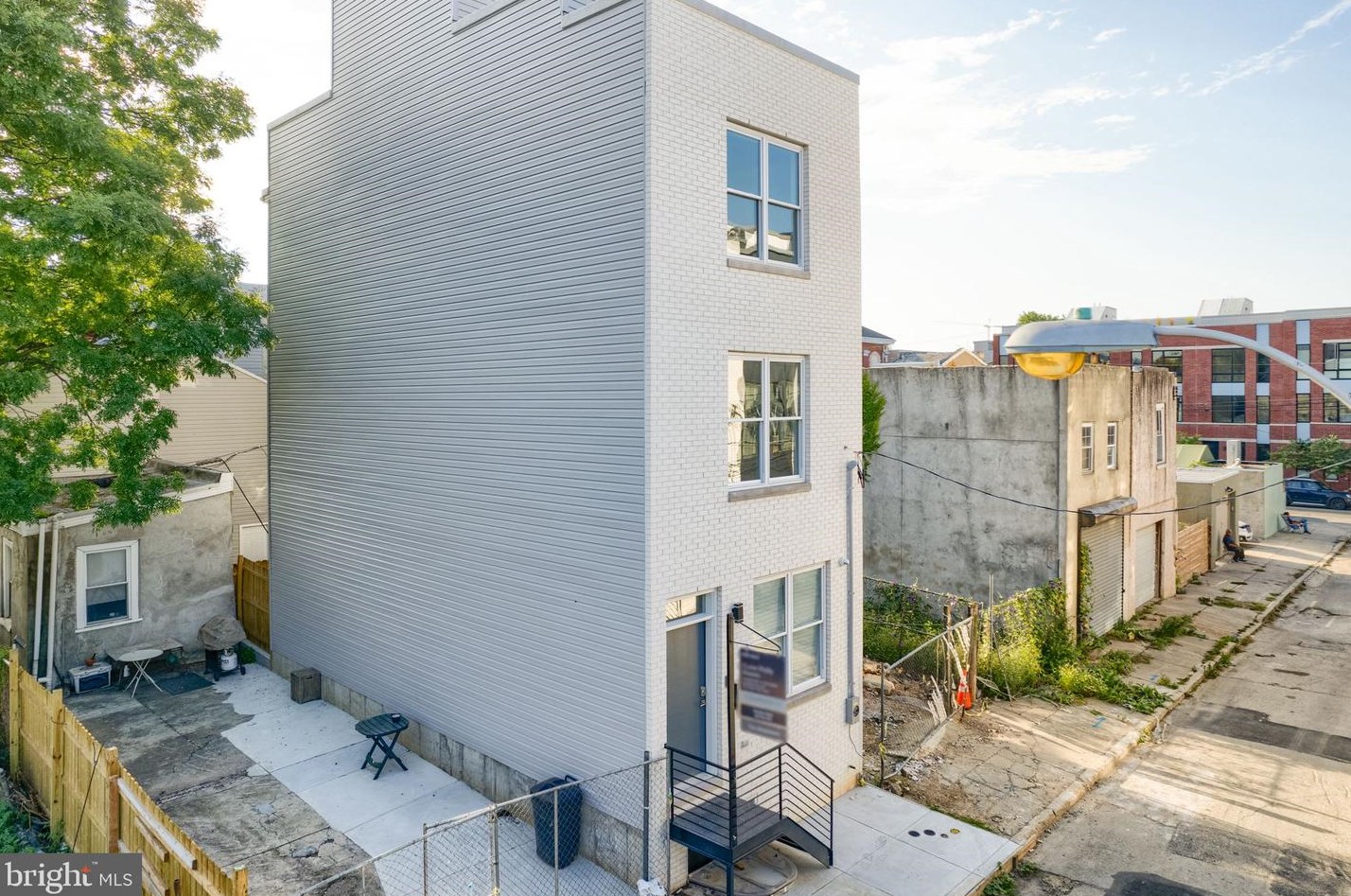 1717 Orianna St, Philadelphia PA  19148-1805 exterior