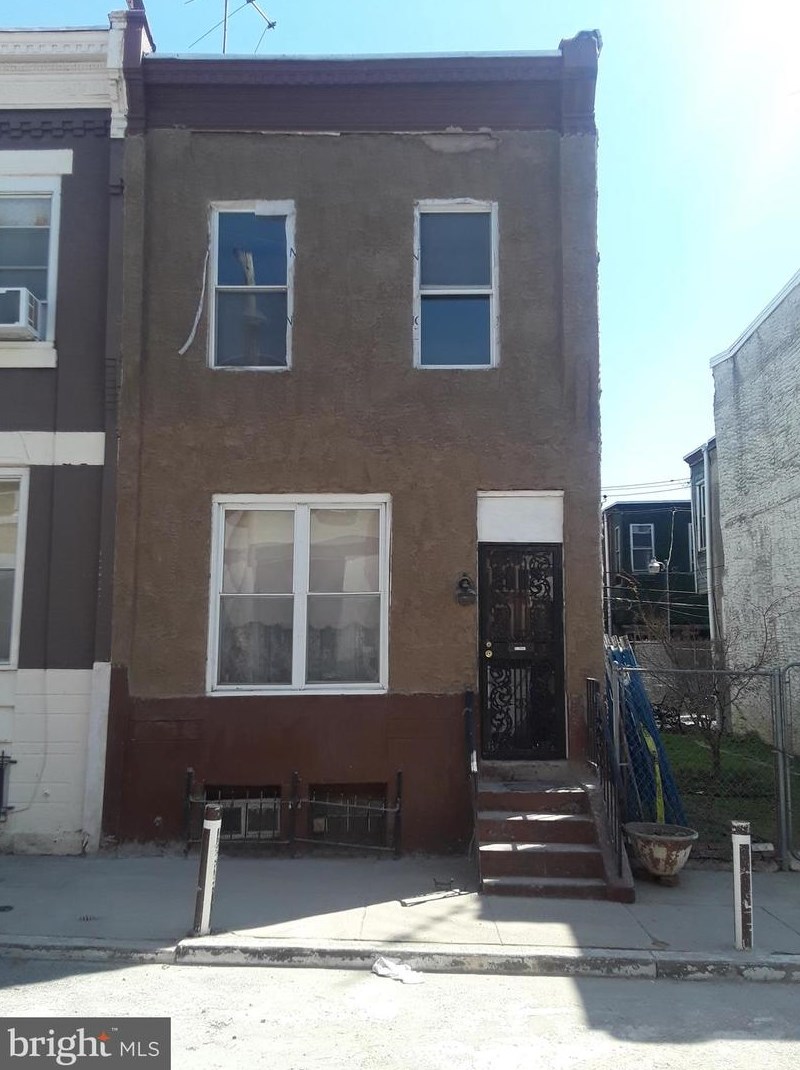 2529 Gratz St, Philadelphia, PA 19132-3807