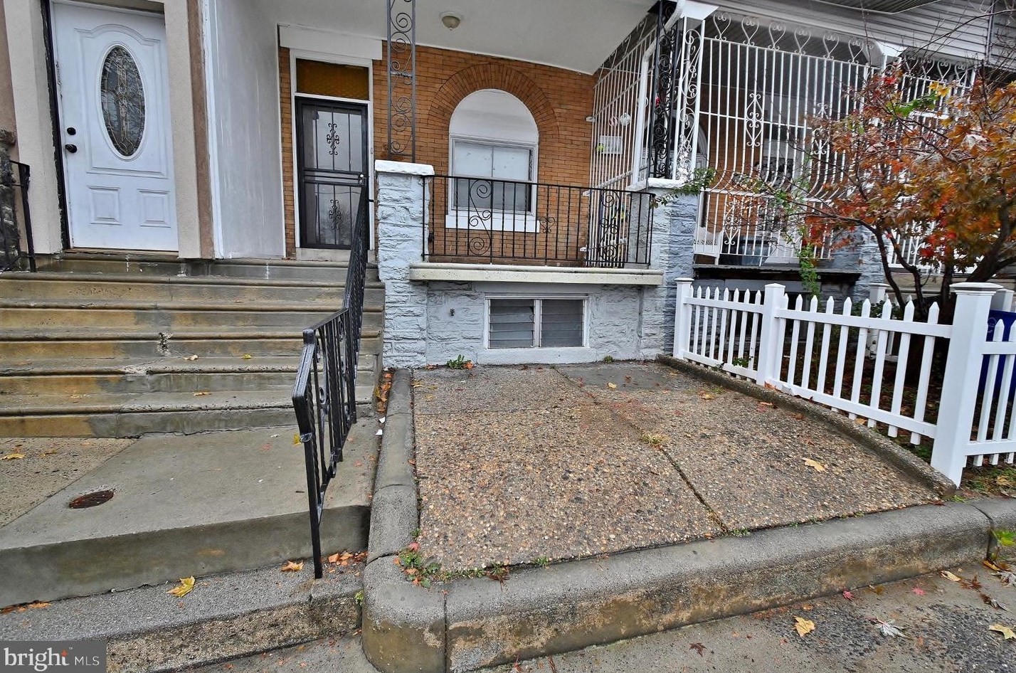 707 Erie Ave, Philadelphia, PA 19134-1210