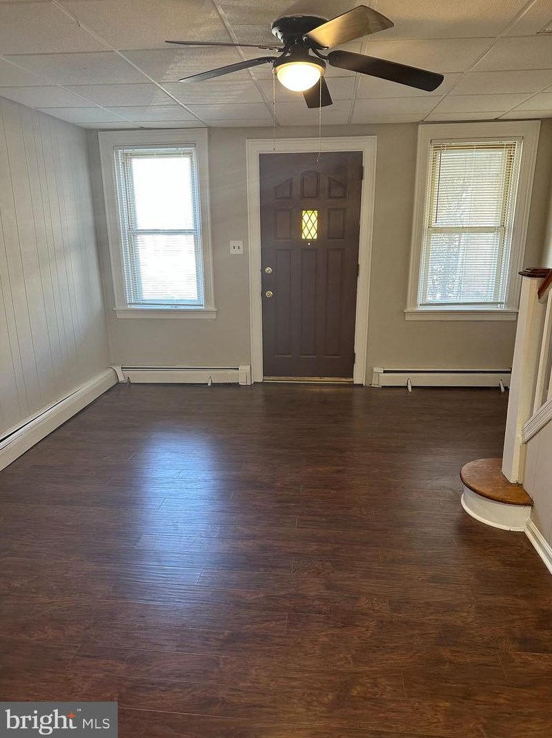 6369 Ditman St, Philadelphia, PA 19135