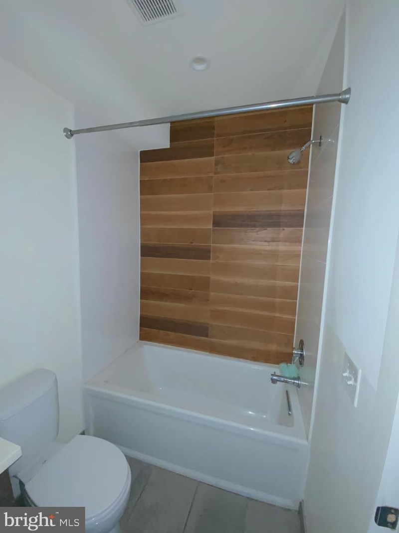 4027 Baring St, Philadelphia PA 19104-2271 exterior