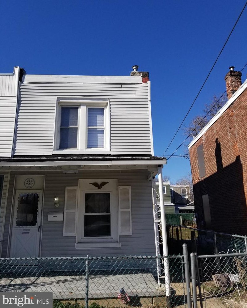 6812 Edmund St, Philadelphia PA  19135-2302 exterior
