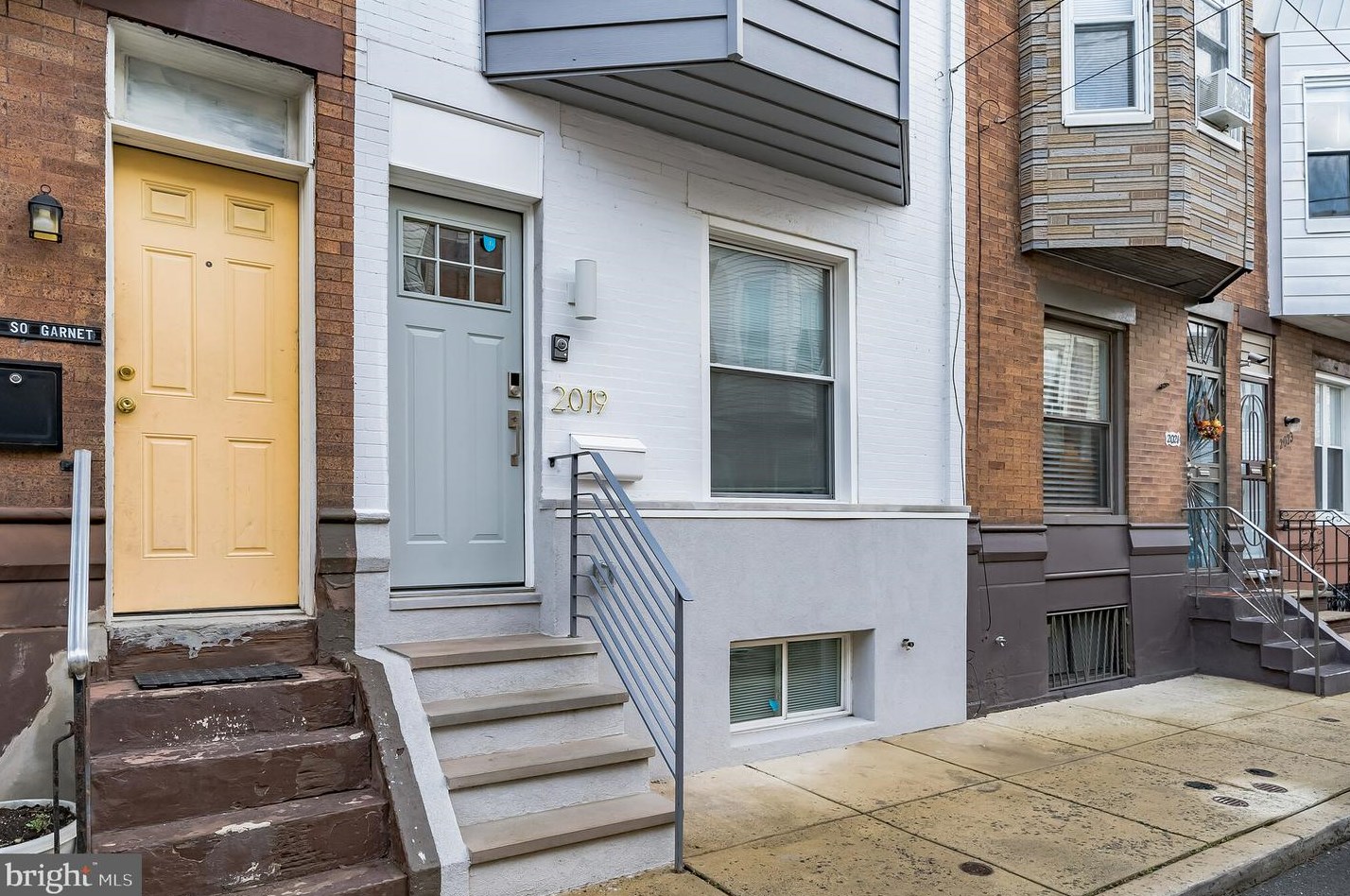 2019 Garnet St, Philadelphia PA  19145-2802 exterior