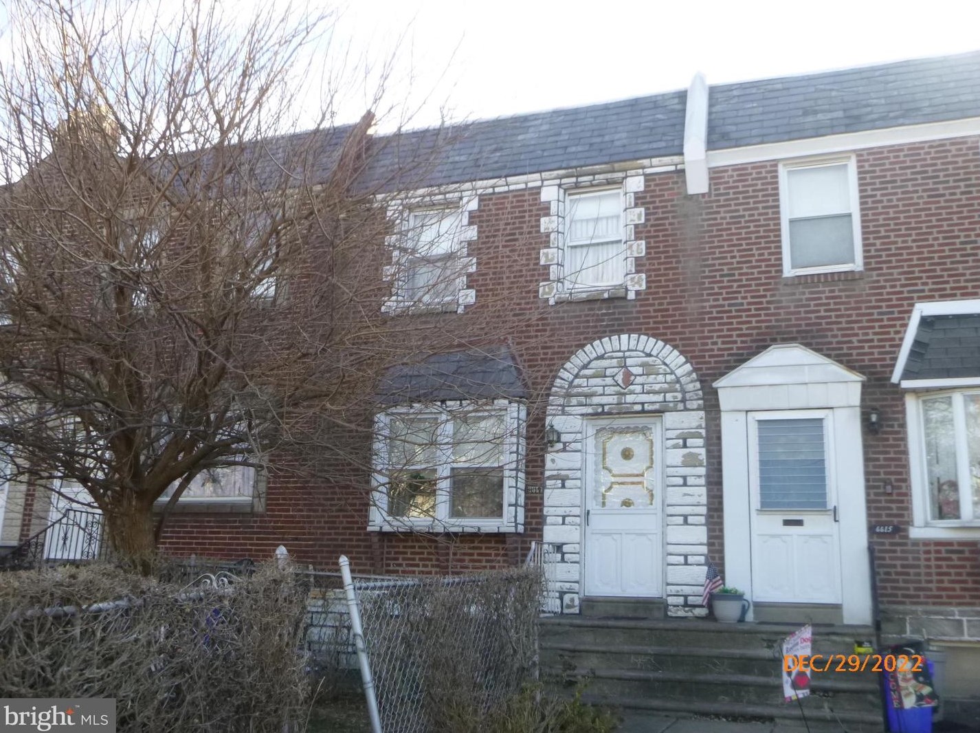 6617 Erdrick St, Philadelphia, PA 19135-2601