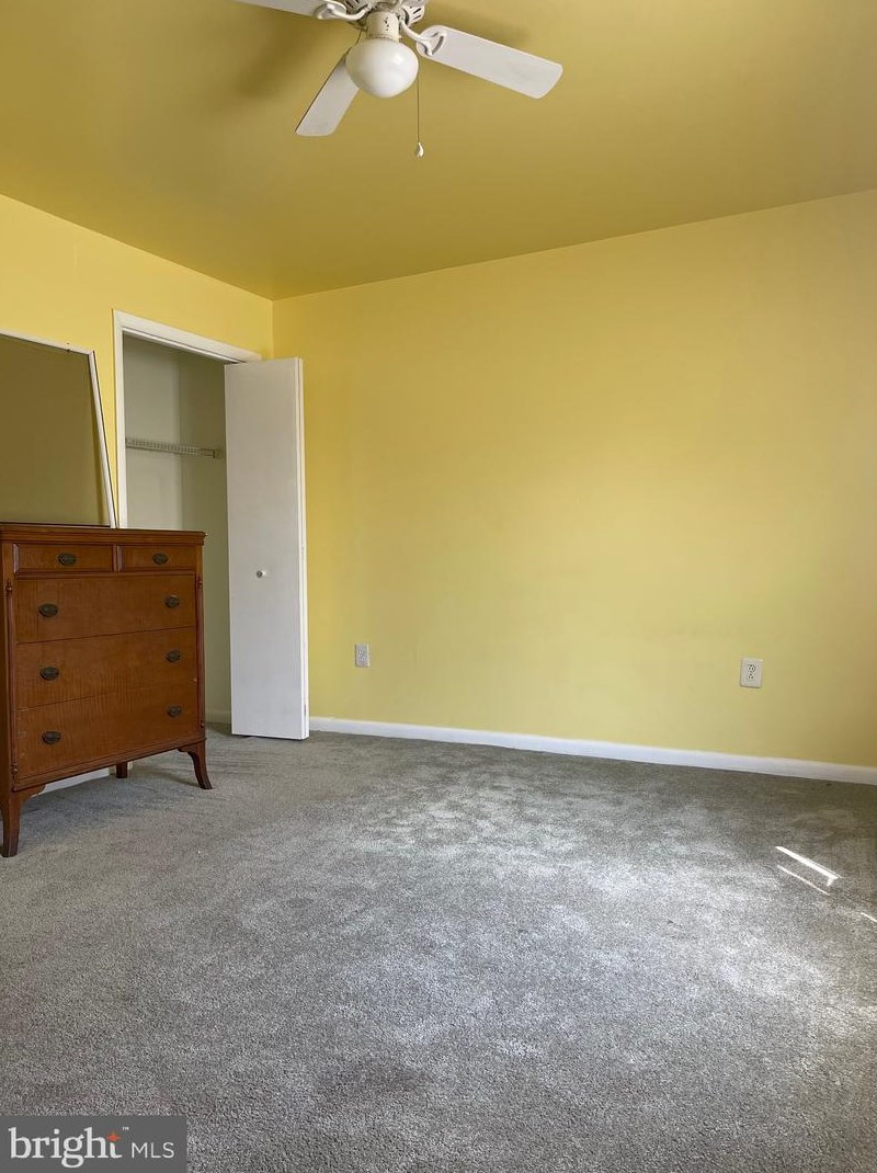 1600 W Diamond St #4, Philadelphia, PA 19121