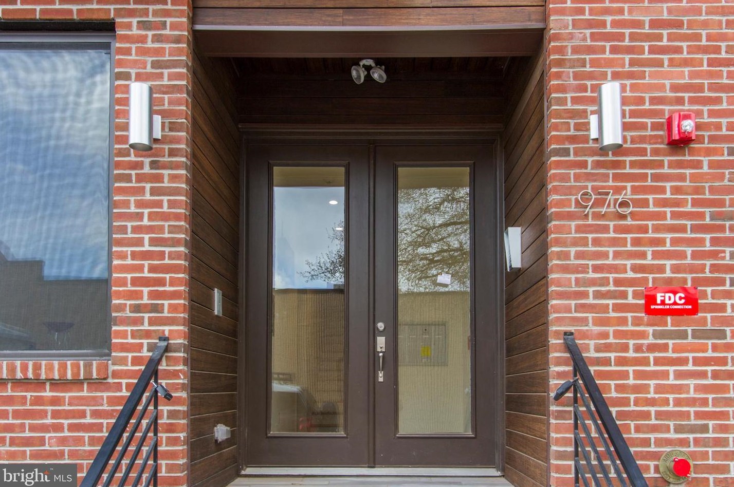 976 N Marshall St #3, Philadelphia, PA 19123