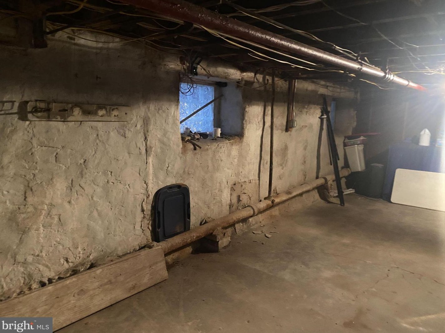 627 Locust Ave, Philadelphia PA  19144-1344 exterior