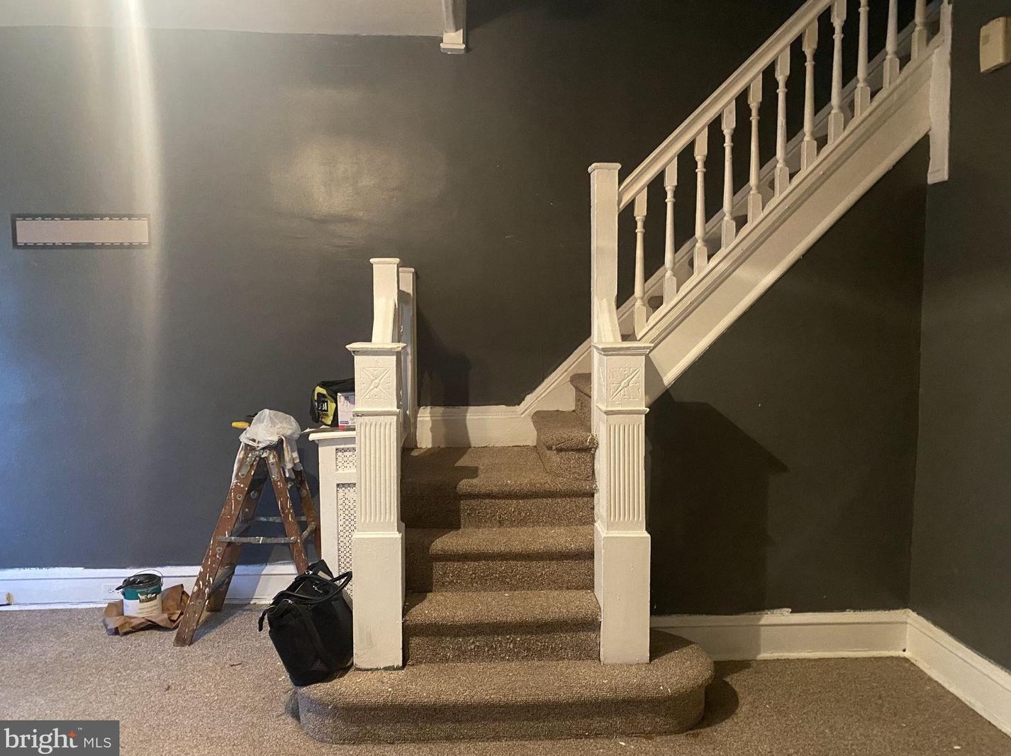 627 Locust Ave, Philadelphia PA  19144-1344 exterior