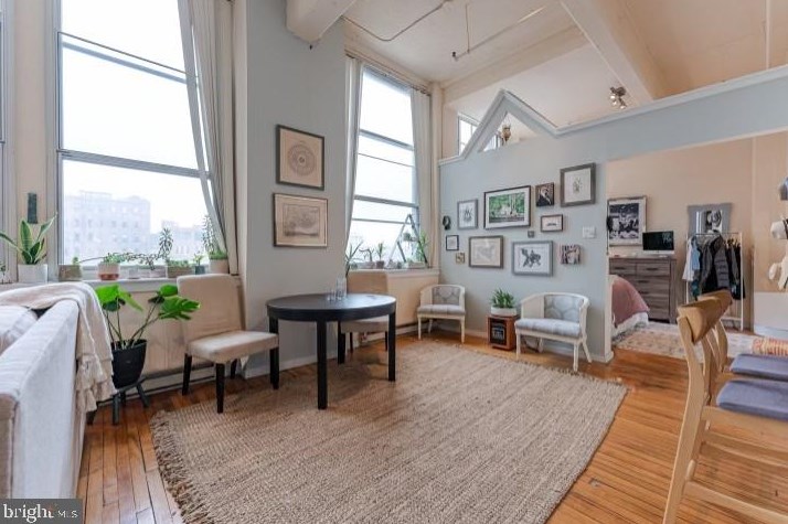 1238 Callowhill St Ste 301, Philadelphia, PA 19123