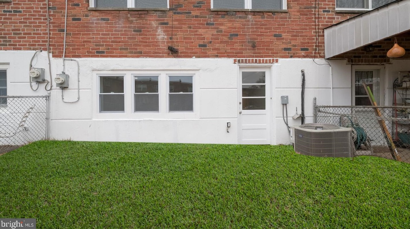 12797 Dunks Ferry Rd, Philadelphia PA  19154-1426 exterior