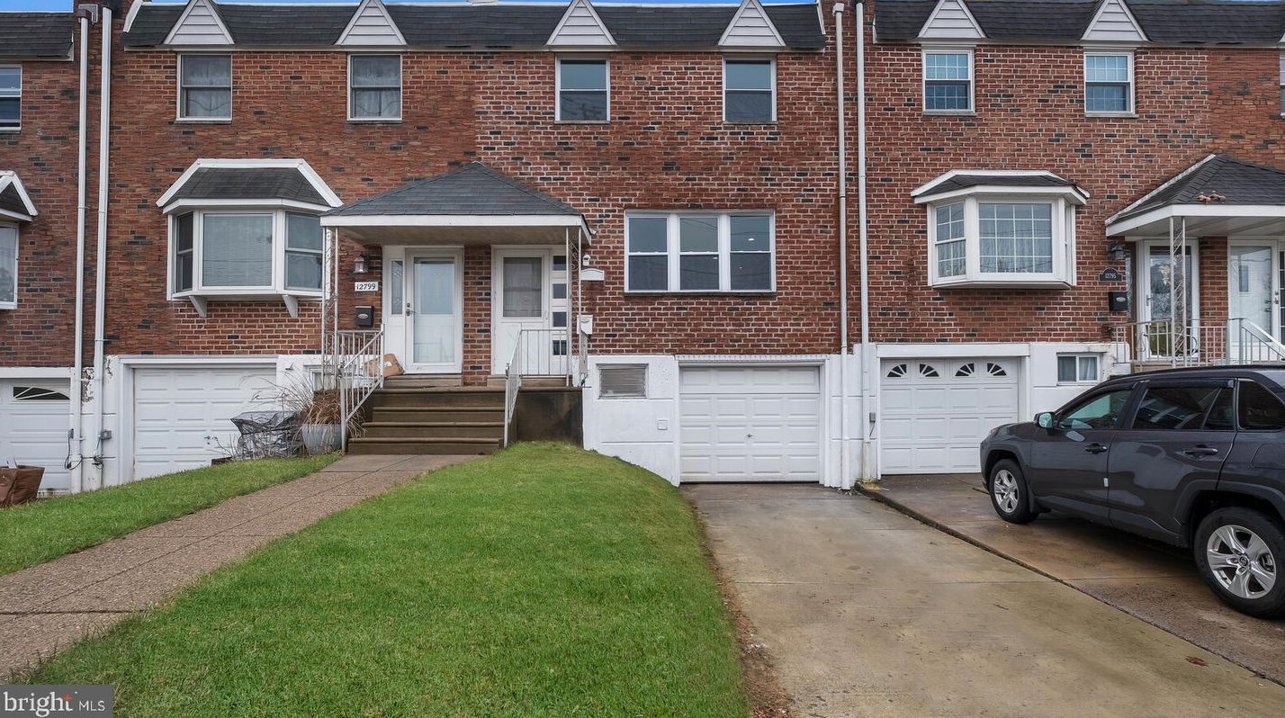 12797 Dunks Ferry Rd, Philadelphia PA  19154-1426 exterior