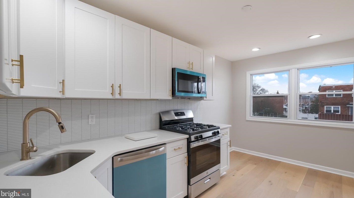 12797 Dunks Ferry Rd, Philadelphia PA  19154-1426 exterior