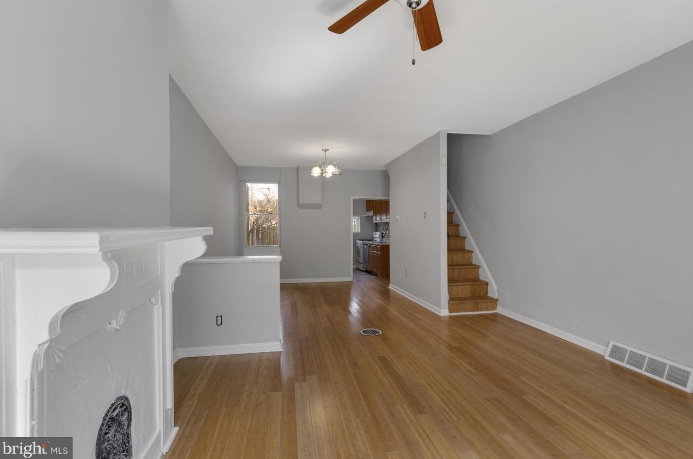 2333 Greenwich St, Philadelphia, PA 19146