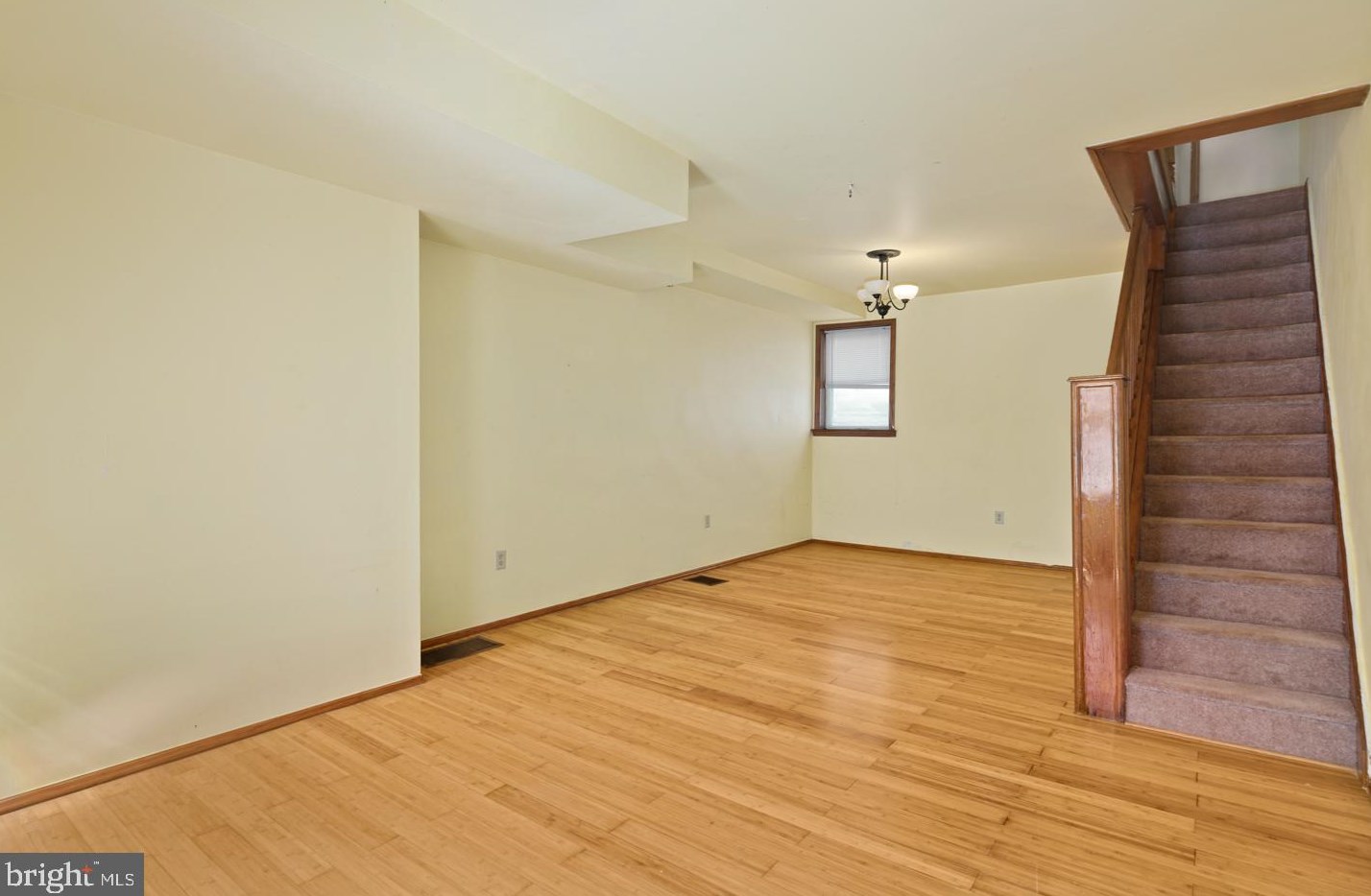3114 Agate St, Philadelphia, PA 19134