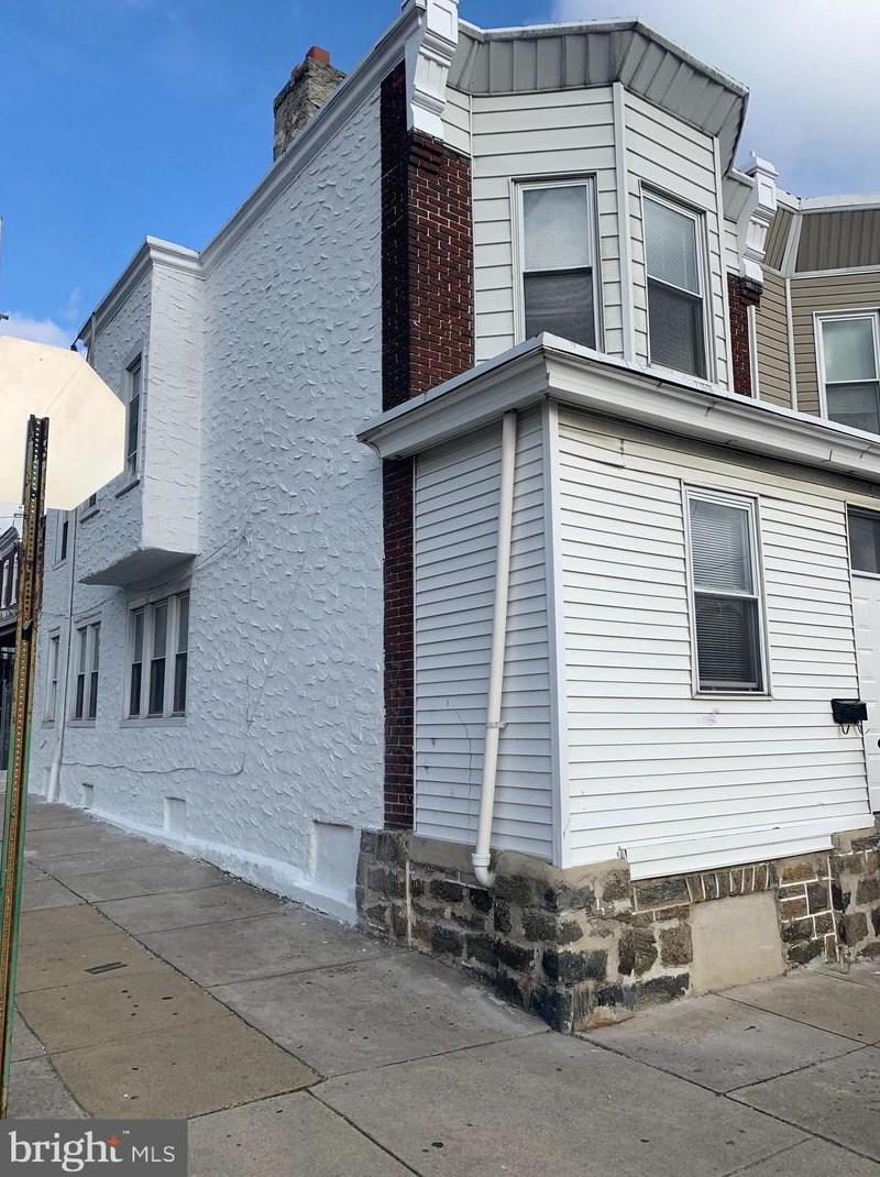 325 Lindley Ave, Philadelphia, PA 19120-3314