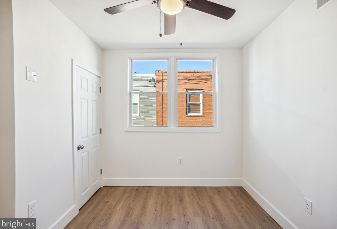 2144 Opal St, Philadelphia PA  19145-3606 exterior