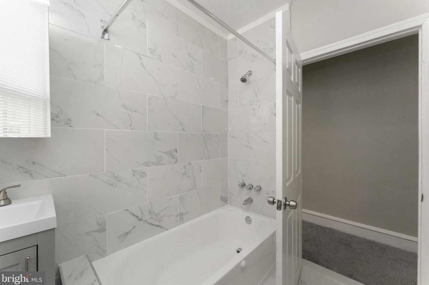 1808 Medary Ave, Philadelphia PA  19141-1408 exterior