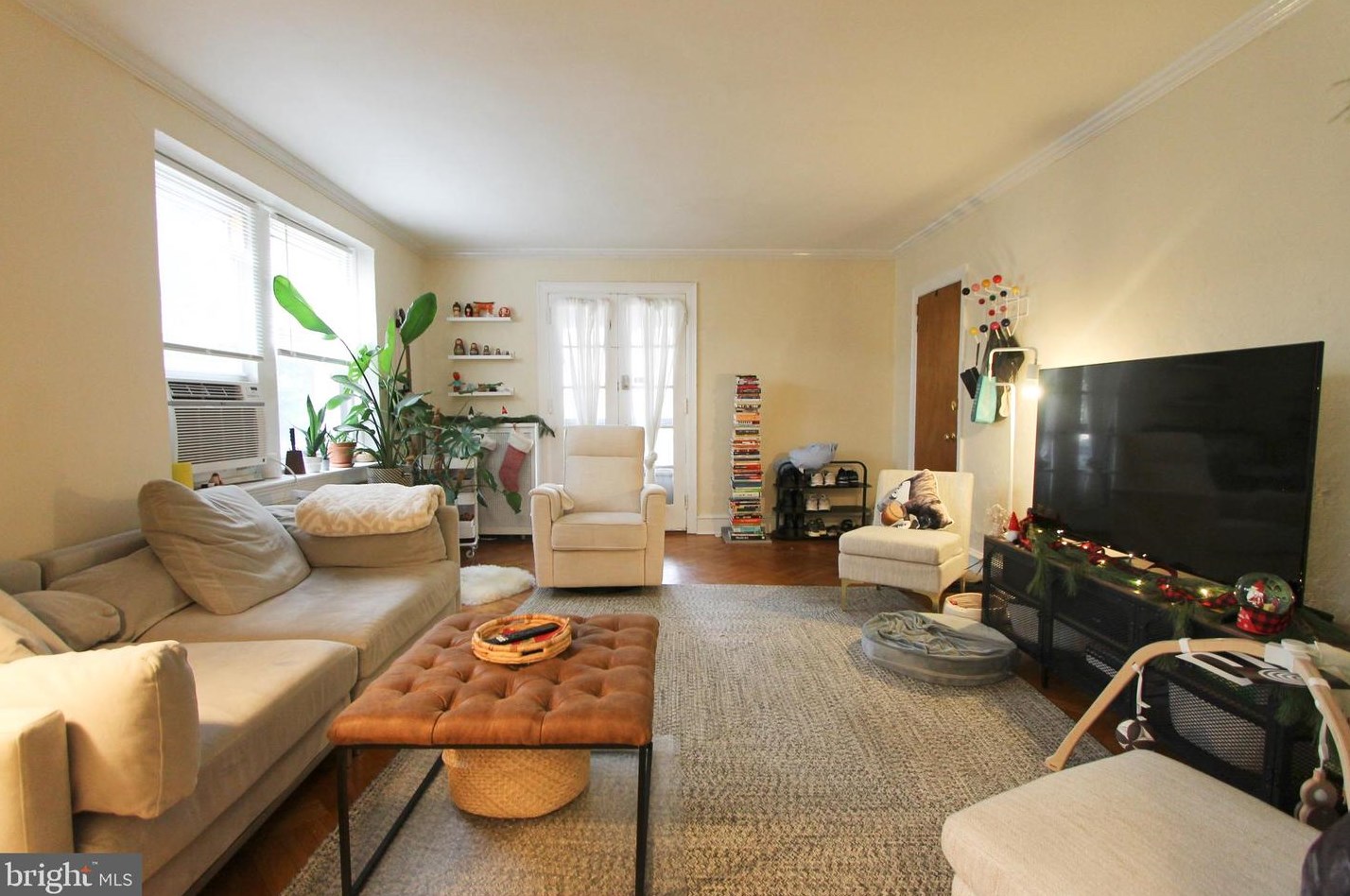 432 W Ellet St Apt A, Philadelphia, PA