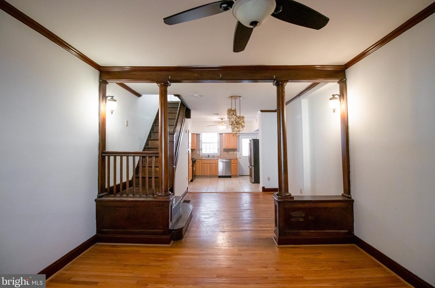 2313 Thompson St, Philadelphia PA  19125-3628 exterior