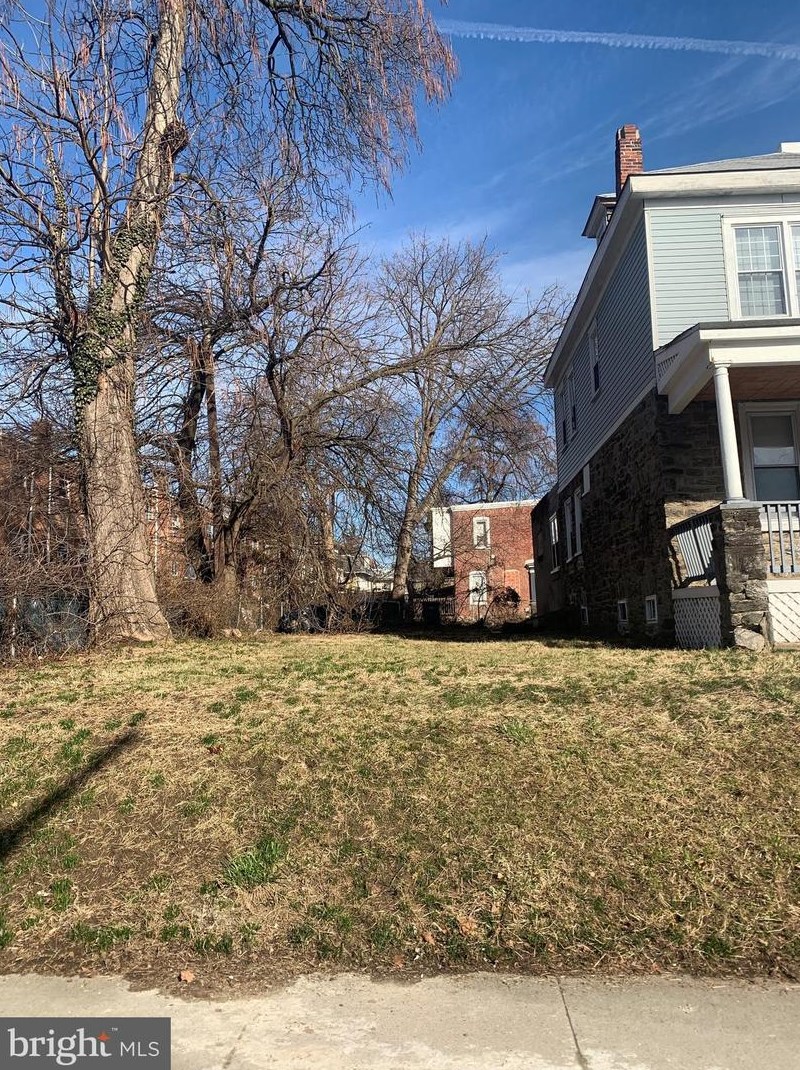 1201 Lindley Ave, Philadelphia PA 19141-1508 exterior