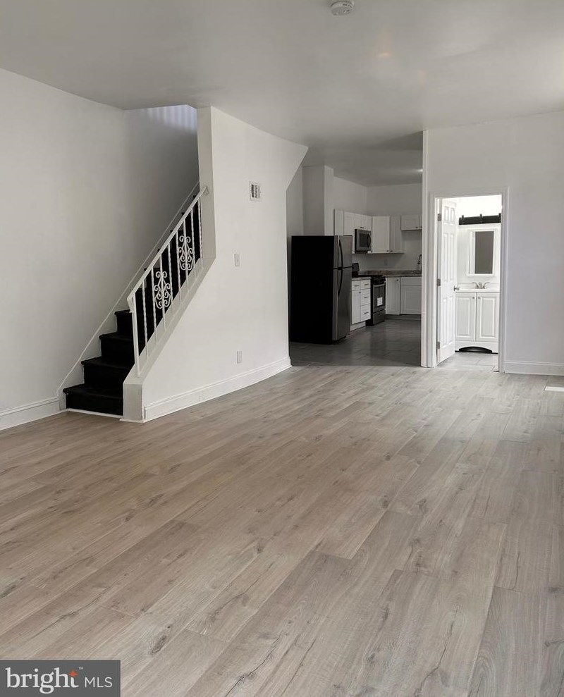 1525 Overington St, Philadelphia, PA 19124