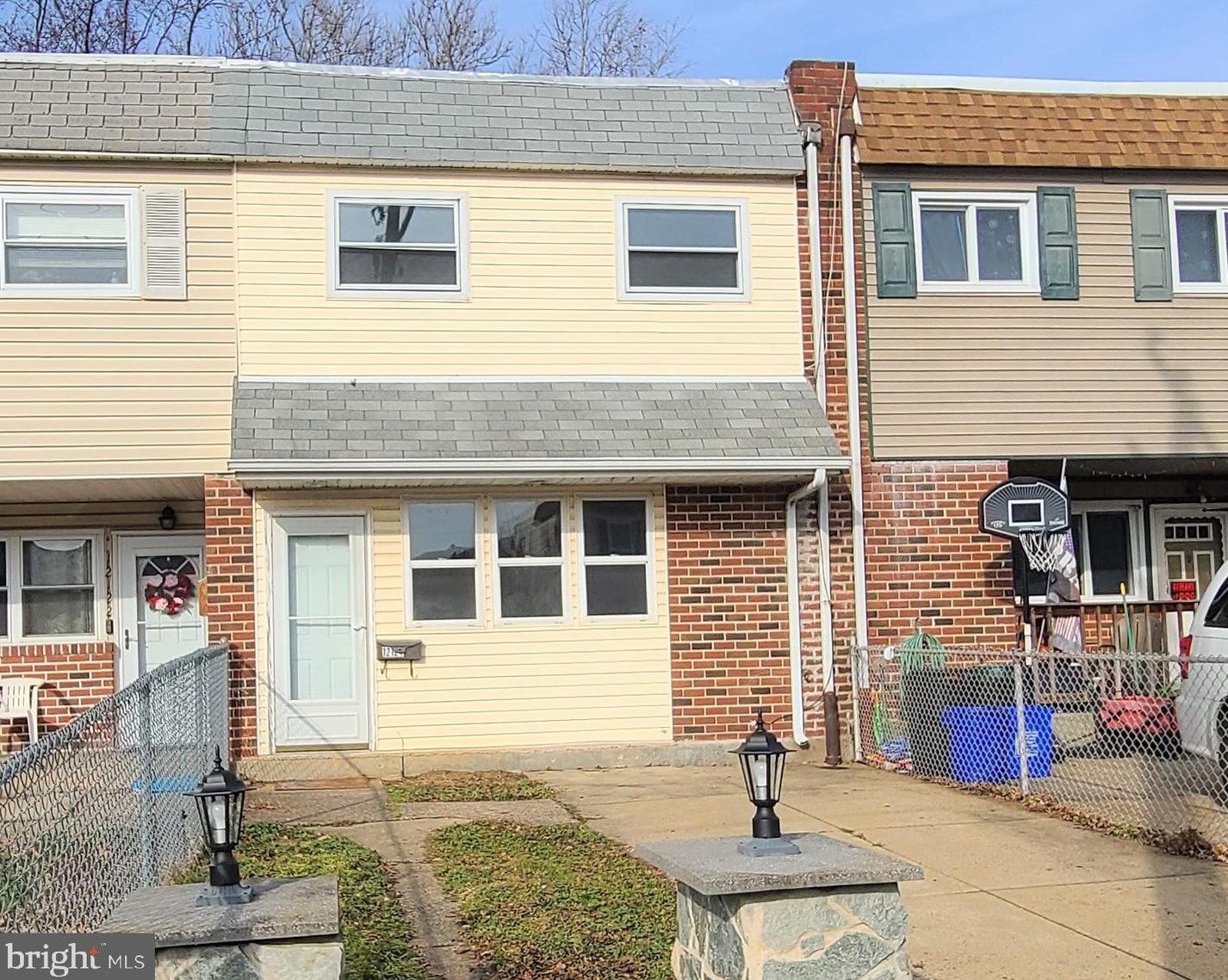 12124 Rambler Rd, Philadelphia, PA 19154-1723