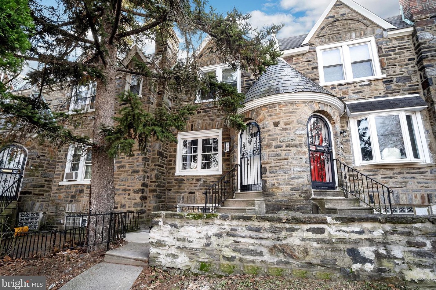1706 Stenton Ave, Philadelphia, PA 19141-1433