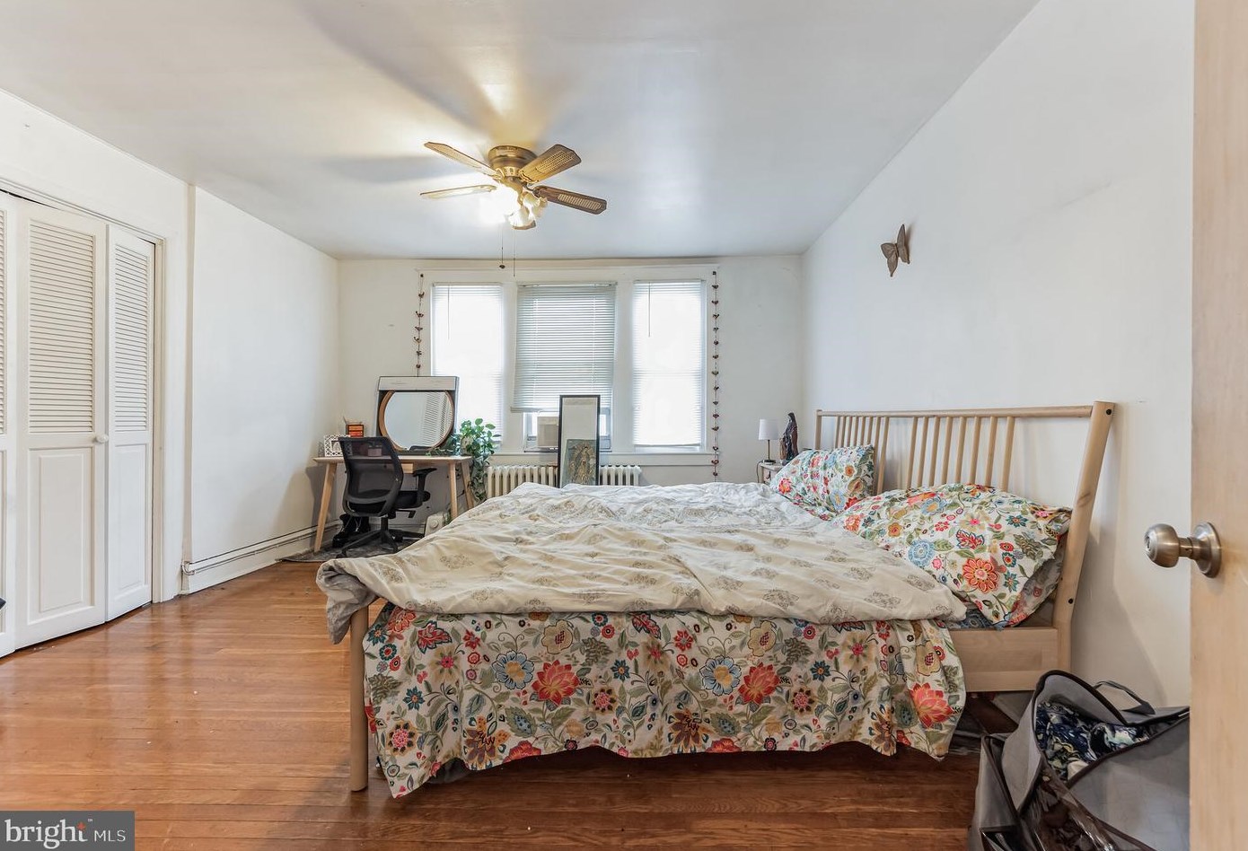 302 Sparks St, Philadelphia PA 19120-1944 exterior