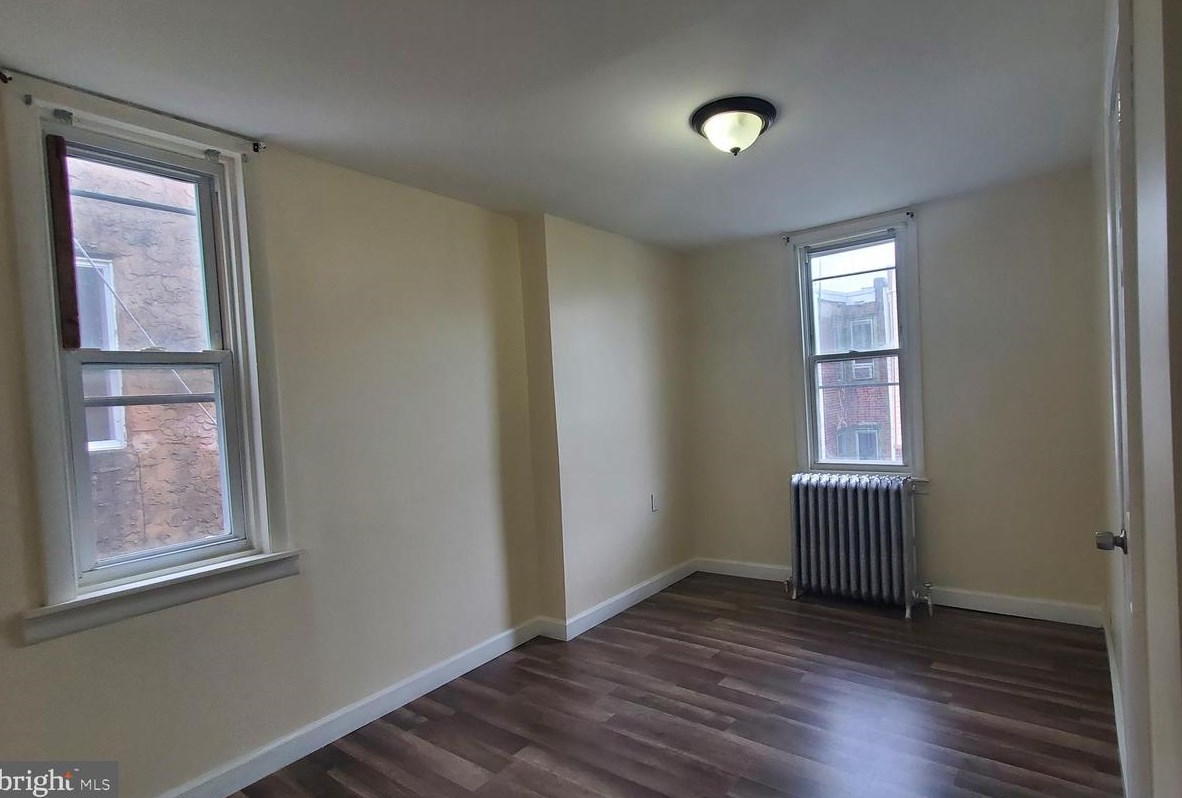 5629 Broomall St, Philadelphia PA  19143-4617 exterior