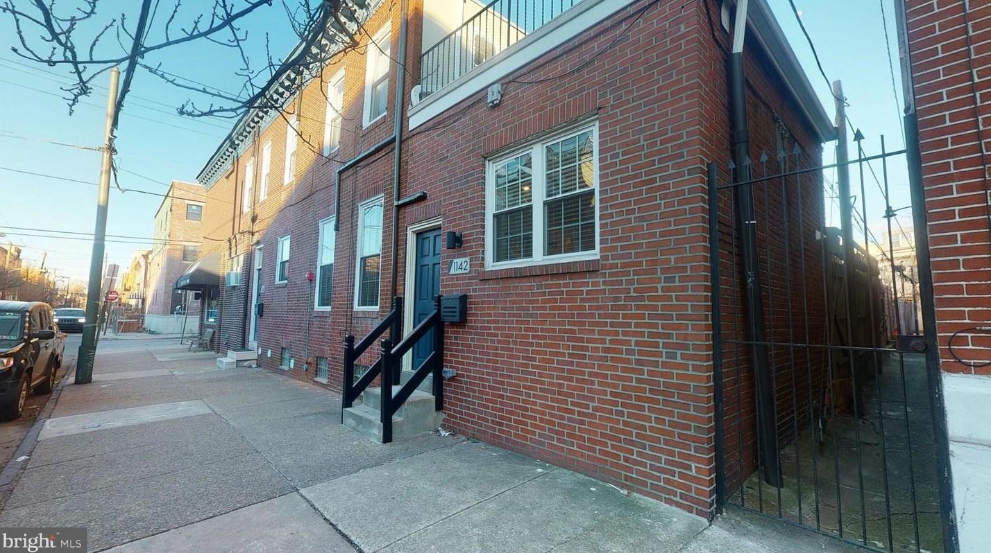 1142 Tasker St #1r, Philadelphia, PA 19148