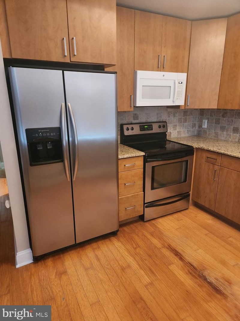1100 S Broad St #304b, Philadelphia, PA