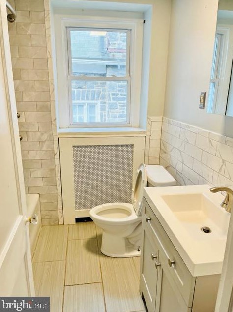 5434 Woodbine Ave, Philadelphia PA 19151-2406 exterior