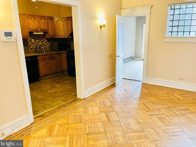 5434 Woodbine Ave, Philadelphia PA 19151-2406 exterior