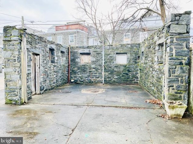 5434 Woodbine Ave, Philadelphia PA 19151-2406 exterior