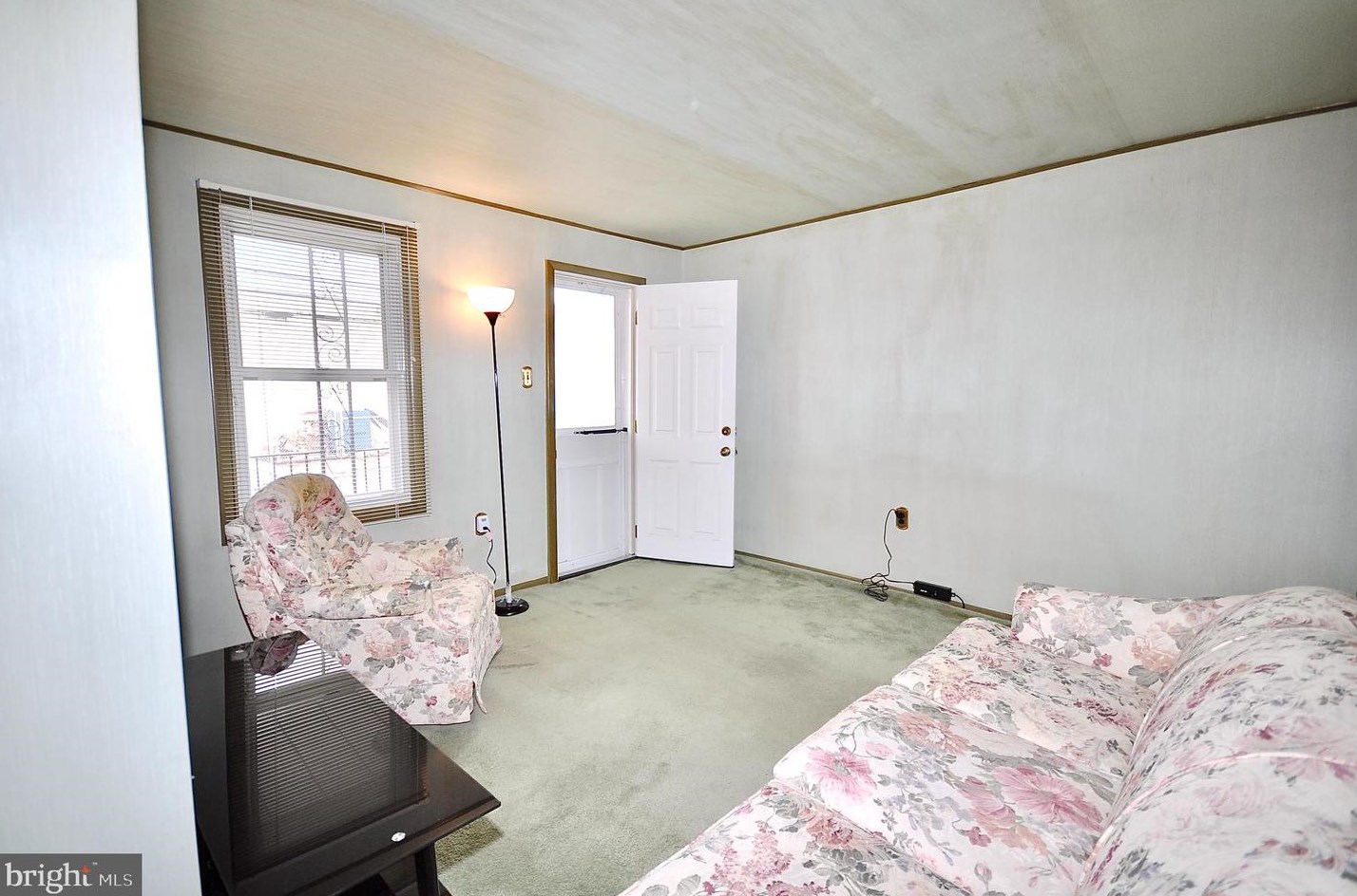 4362 Griscom St, Philadelphia, PA 19124-3912
