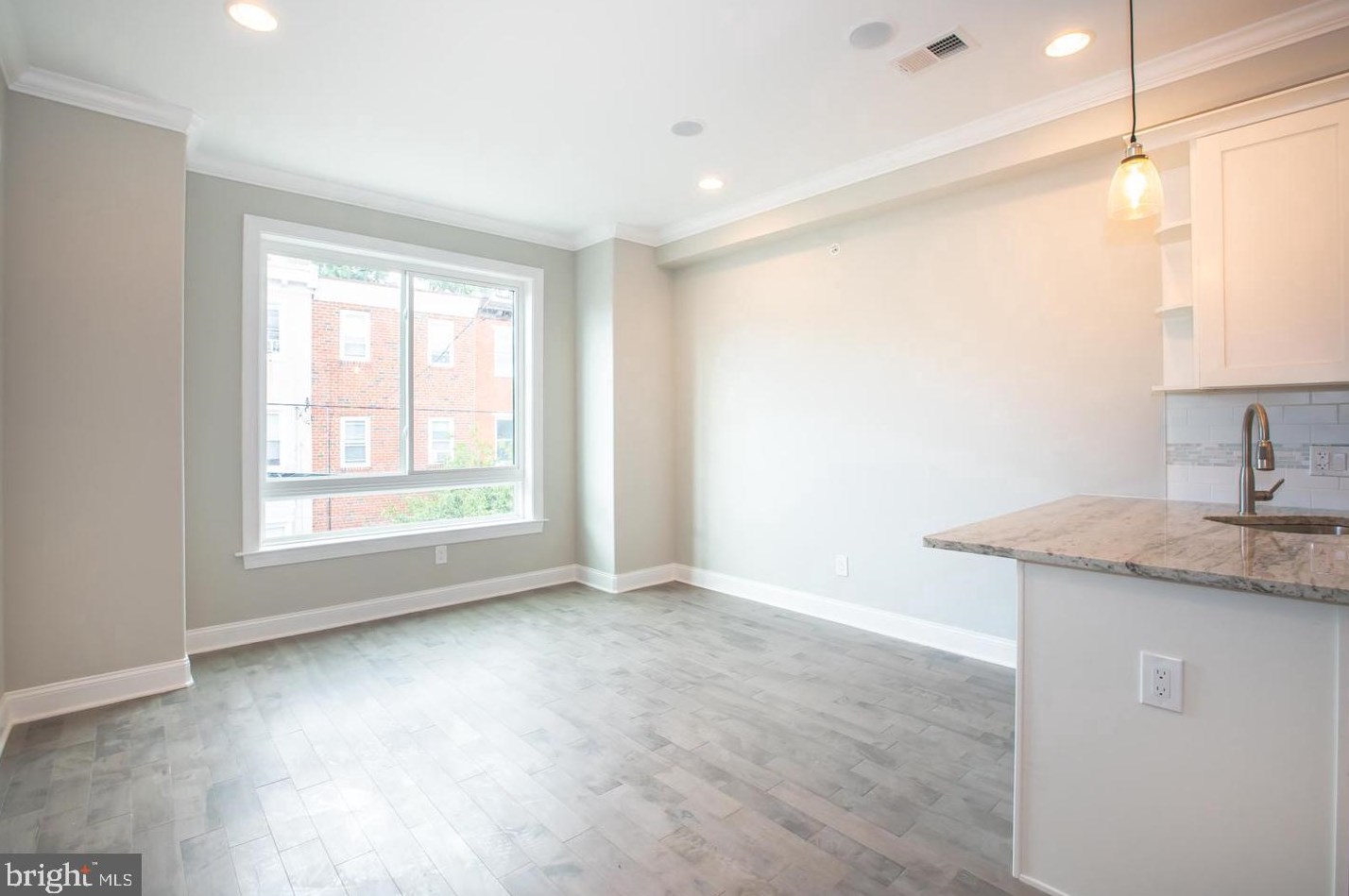 2440 W Jefferson St #2, Philadelphia, PA 19121