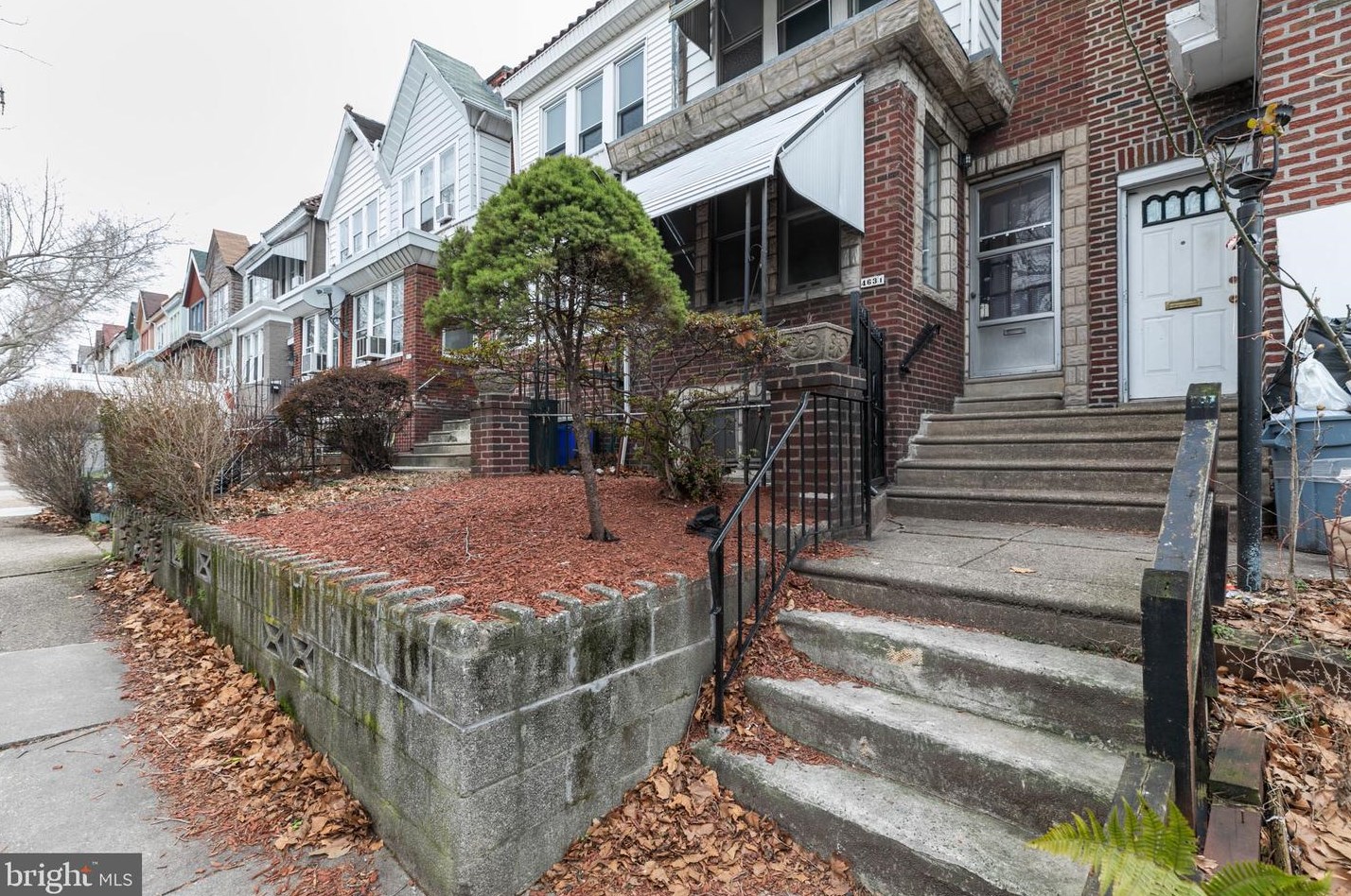 4631 G St, Philadelphia, PA 19120-4607