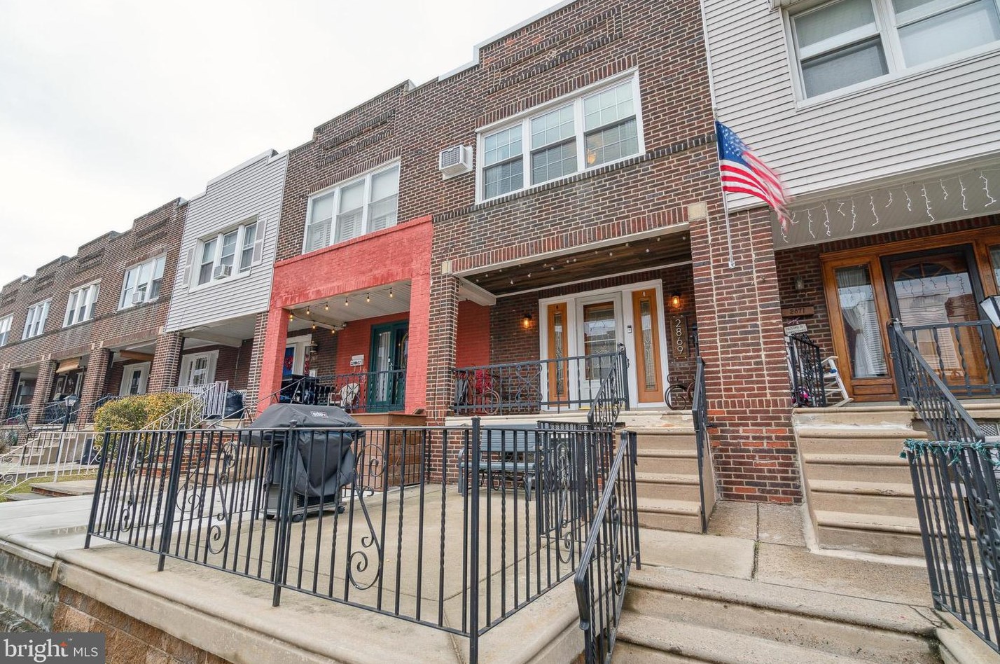 2869 Sellers St, Philadelphia, PA 19137-1922