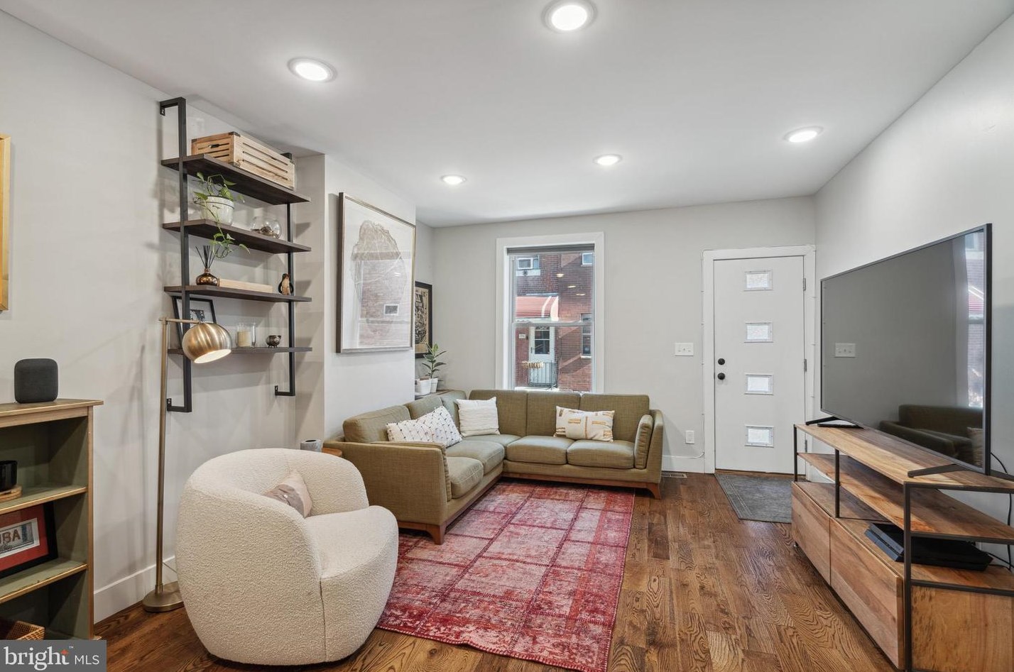 1752 Mole St, Philadelphia PA  19145-2219 exterior