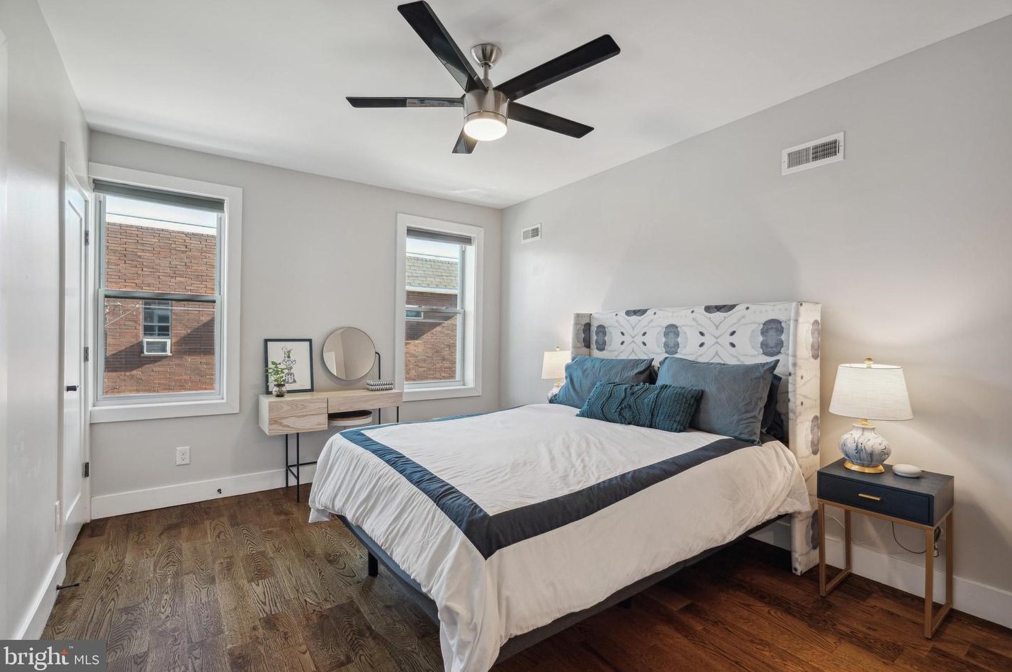 1752 Mole St, Philadelphia PA  19145-2219 exterior