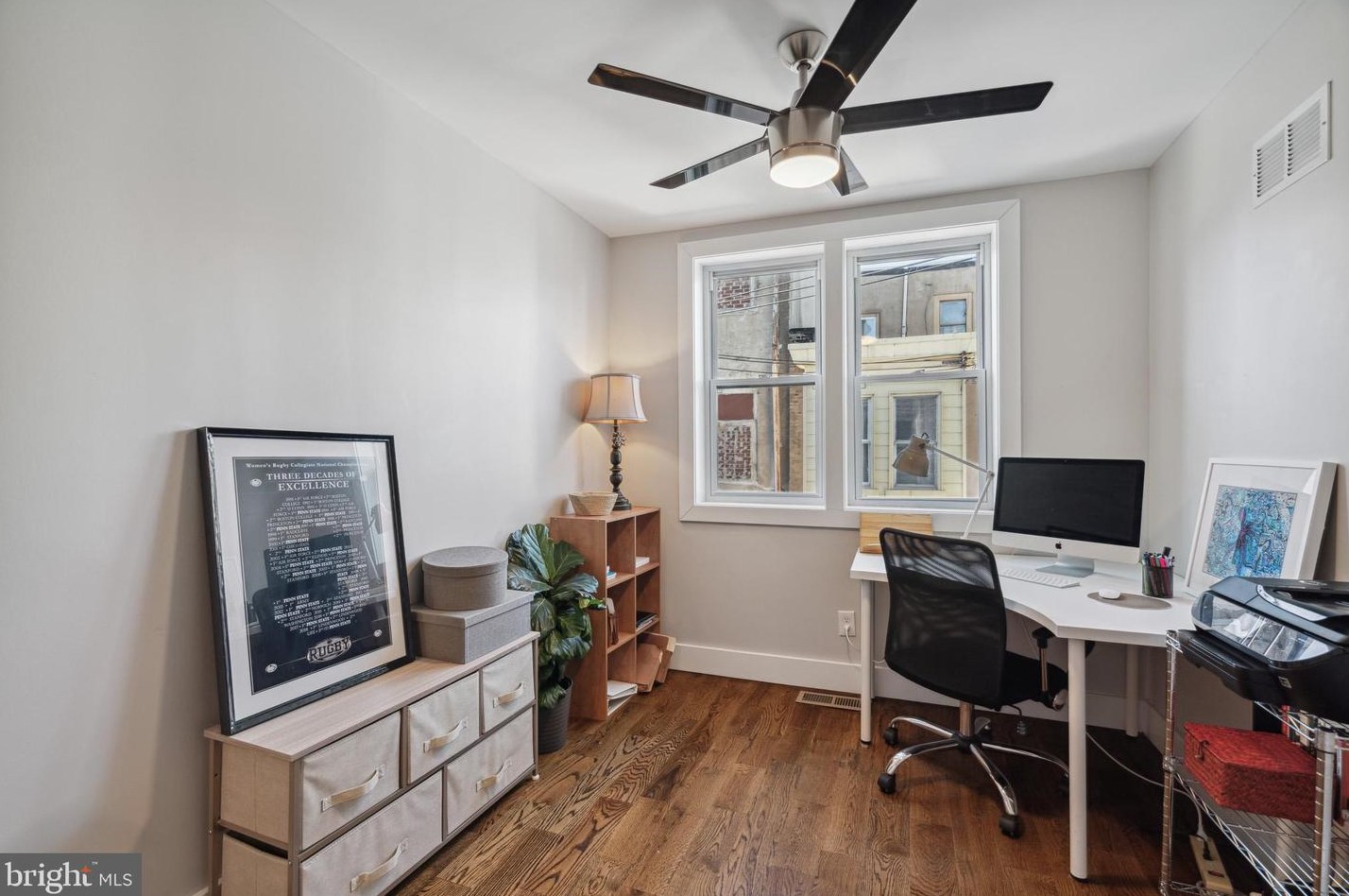1752 Mole St, Philadelphia PA  19145-2219 exterior