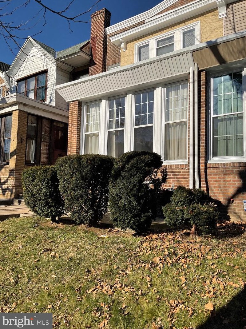 1623 67th Ave, Philadelphia, PA 19126-2744