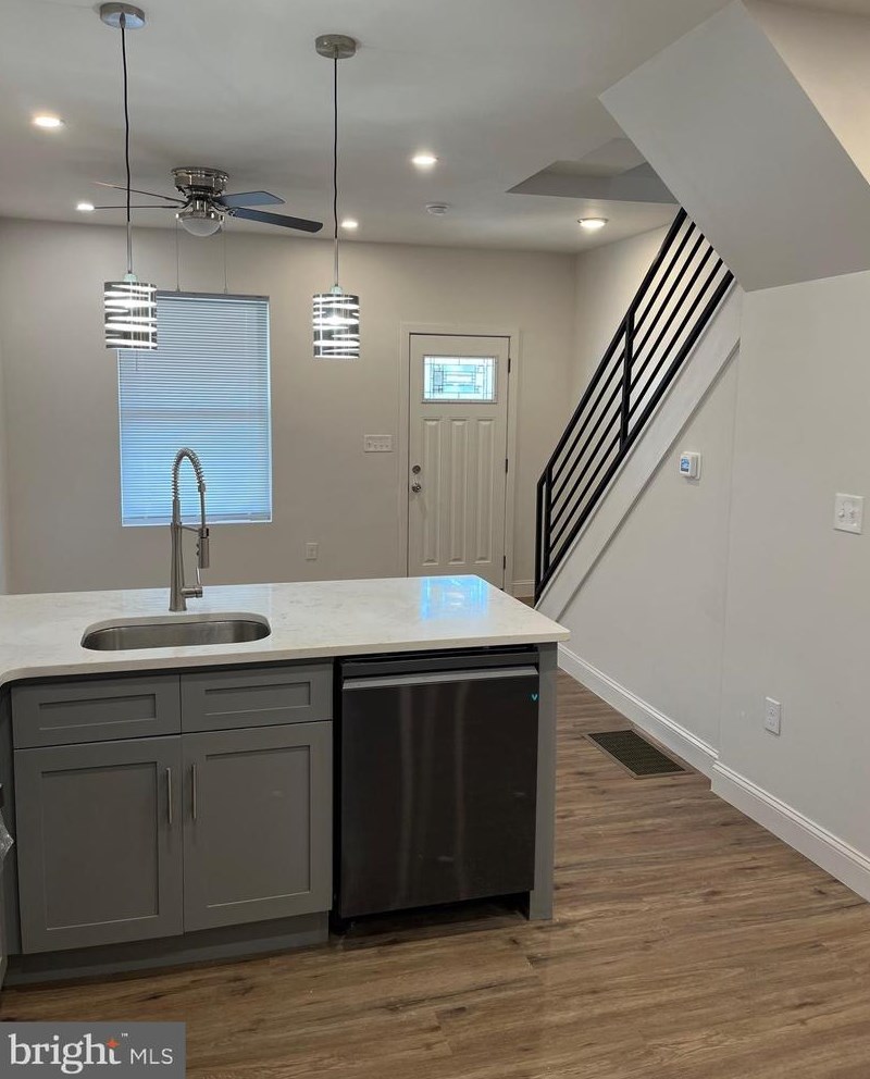 2920 Taney St, Philadelphia PA  19132-1209 exterior