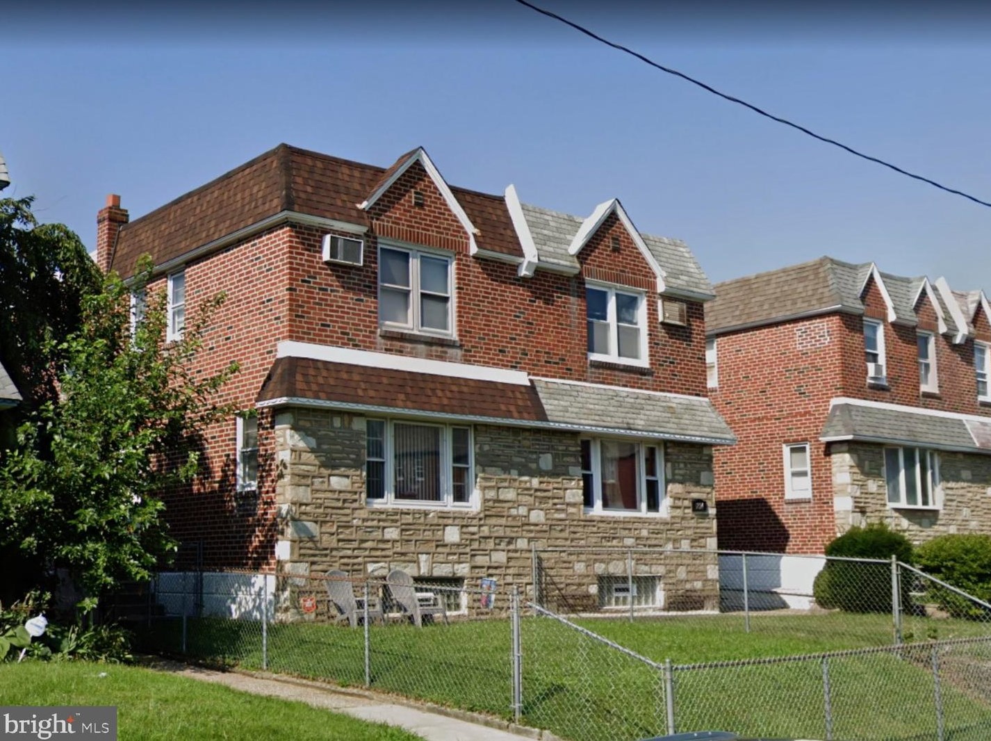 1826 Danforth St, Philadelphia, PA 19152-1820
